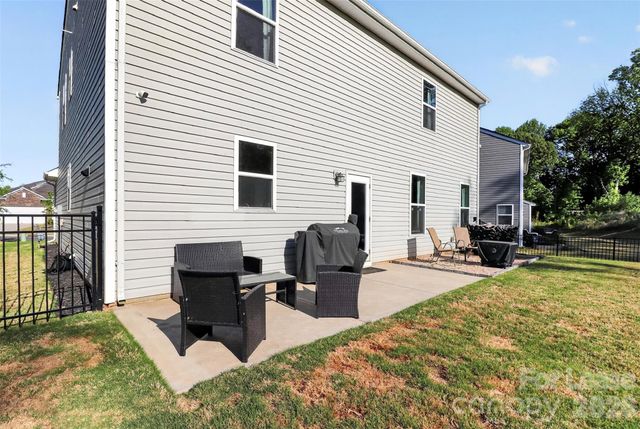 7132 Wheyfield Drive, Charlotte, NC 28215