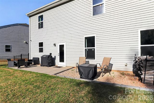 7132 Wheyfield Drive, Charlotte, NC 28215