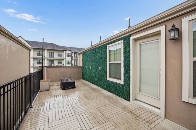 1071 Tea Olive Lane, Dallas, TX 75212