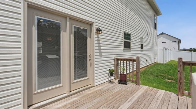 100 Chevelle Ct, Shelbyville, TN 37160