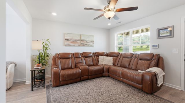 100 Chevelle Ct, Shelbyville, TN 37160