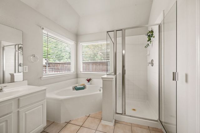 9844 Meadow Rue Drive, Mckinney, TX 75072