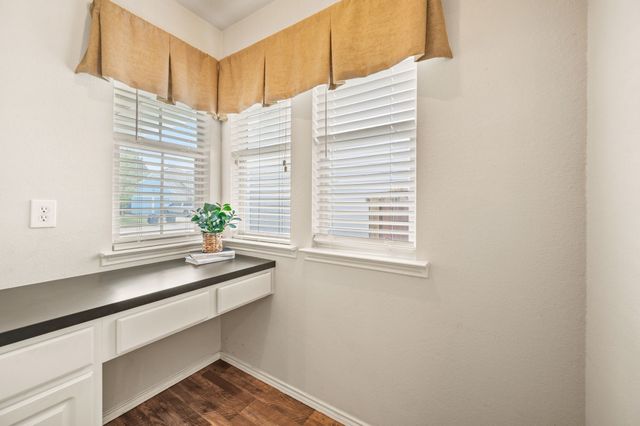 9844 Meadow Rue Drive, Mckinney, TX 75072