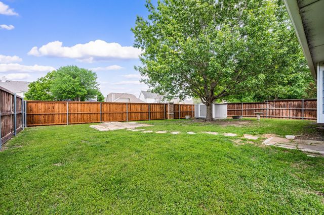 9844 Meadow Rue Drive, Mckinney, TX 75072