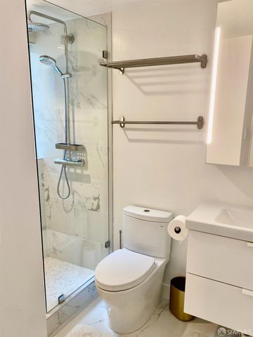4431 20th Street A, San Francisco, CA 94114