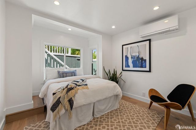 4431 20th Street A, San Francisco, CA 94114