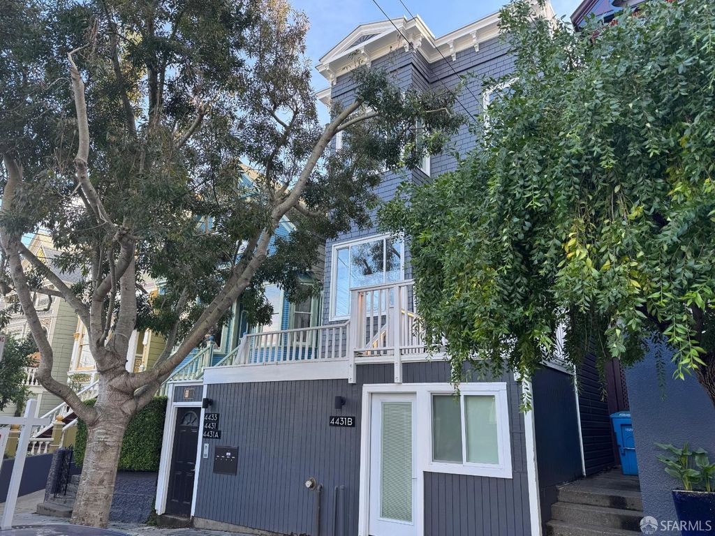 4431 20th Street A, San Francisco, CA 94114