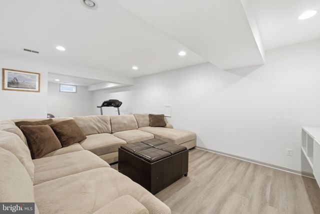 2488 PORT POTOMAC AVE, Woodbridge, VA 22191