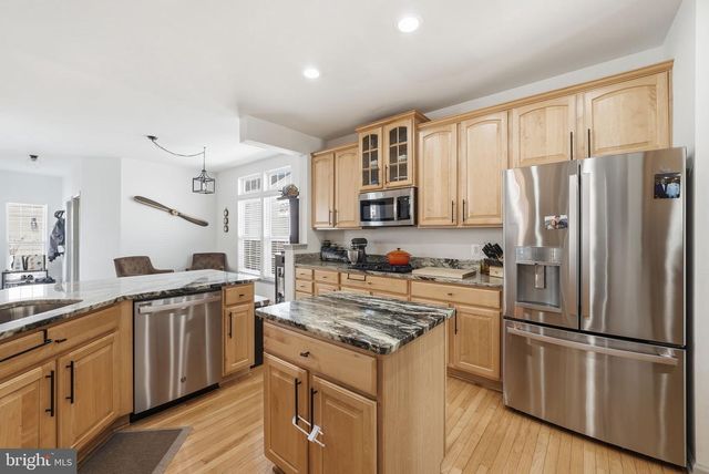 2488 PORT POTOMAC AVE, Woodbridge, VA 22191