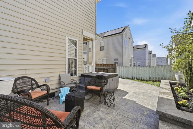 2488 PORT POTOMAC AVE, Woodbridge, VA 22191