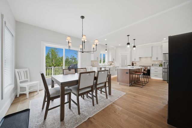 418 Blane Circle, Pembroke, NH 03275