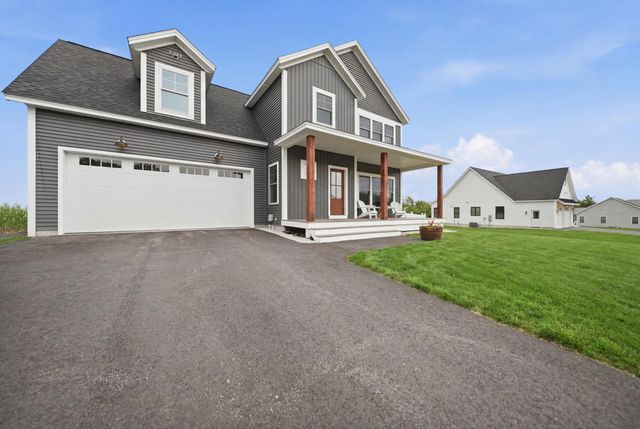 418 Blane Circle, Pembroke, NH 03275