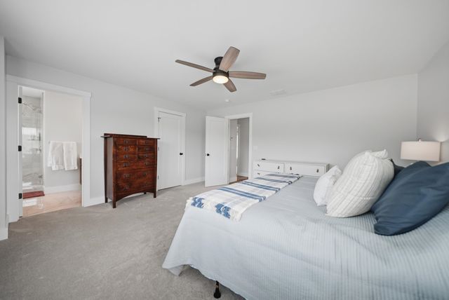 418 Blane Circle, Pembroke, NH 03275