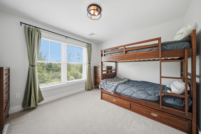 418 Blane Circle, Pembroke, NH 03275