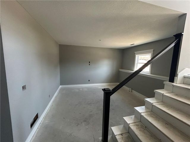 1903 Owen Drive, Pleasant Hill, MO 64080