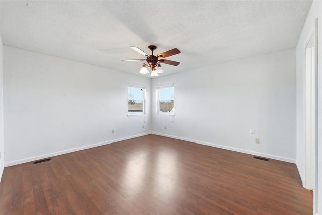 1930 N Cardington St, Wichita, KS 67212