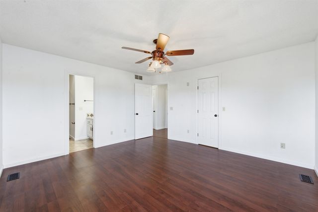 1930 N Cardington St, Wichita, KS 67212