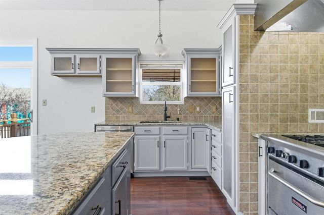 1930 N Cardington St, Wichita, KS 67212