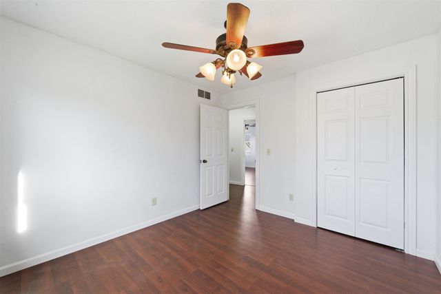 1930 N Cardington St, Wichita, KS 67212