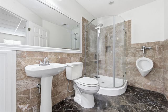 1930 N Cardington St, Wichita, KS 67212