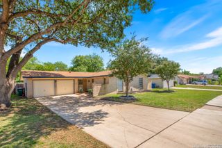 4907 El Gusto St, San Antonio, TX 78233