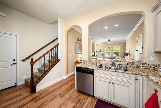 7247 Orchard Cir, Penryn, CA 95663