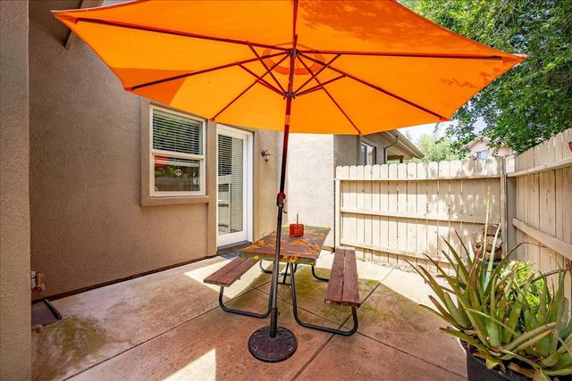 7247 Orchard Cir, Penryn, CA 95663