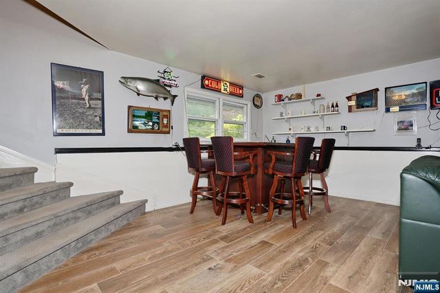 6 Cooper Drive, Wanaque, NJ 07465