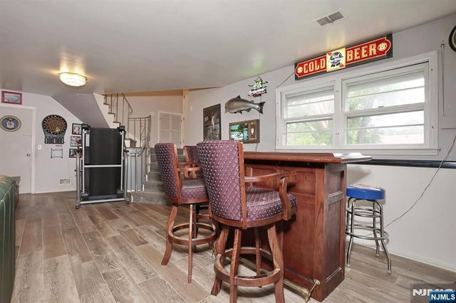 6 Cooper Drive, Wanaque, NJ 07465