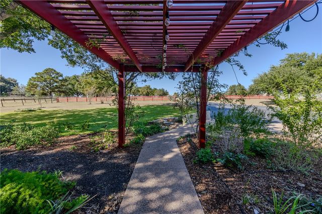 1051 FM 109, Brenham, TX 77833