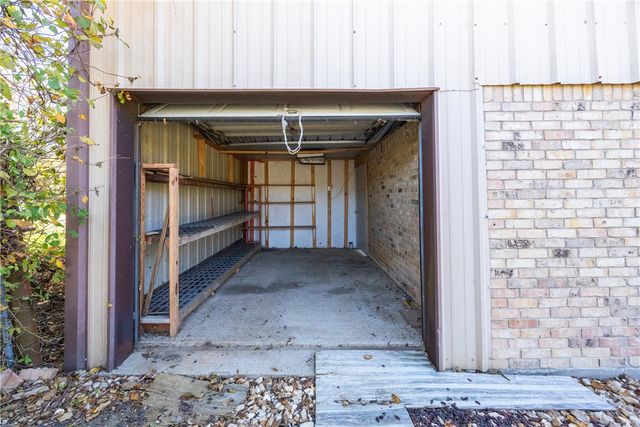 1051 FM 109, Brenham, TX 77833