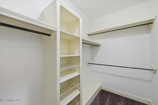 215 Tucker Drive, Brandon, MS 39042