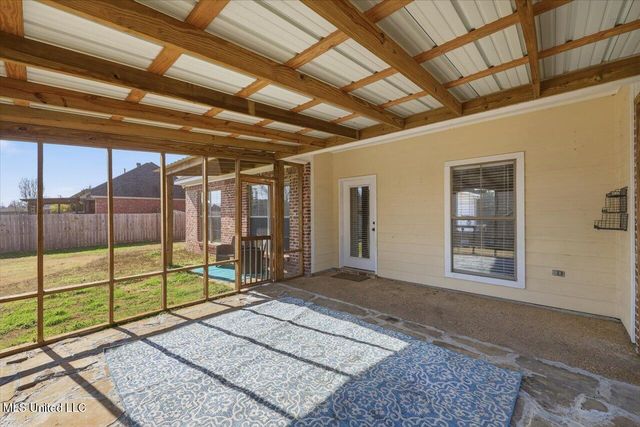 215 Tucker Drive, Brandon, MS 39042