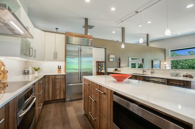 5904 SPARTAN CV, Austin, TX 78759