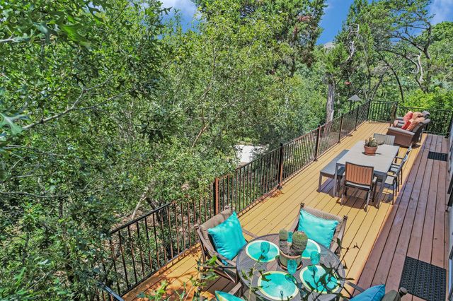 5904 SPARTAN CV, Austin, TX 78759