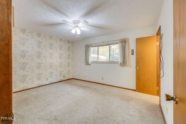 4422 Rustic Way, Kingsport, TN 37664