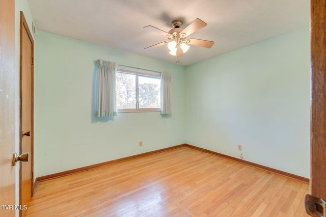 4422 Rustic Way, Kingsport, TN 37664