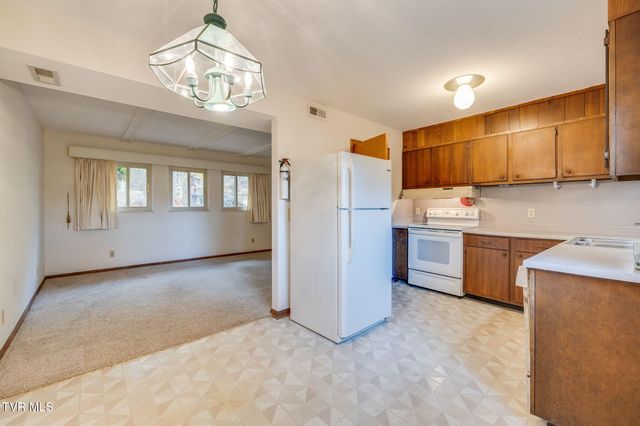 4422 Rustic Way, Kingsport, TN 37664