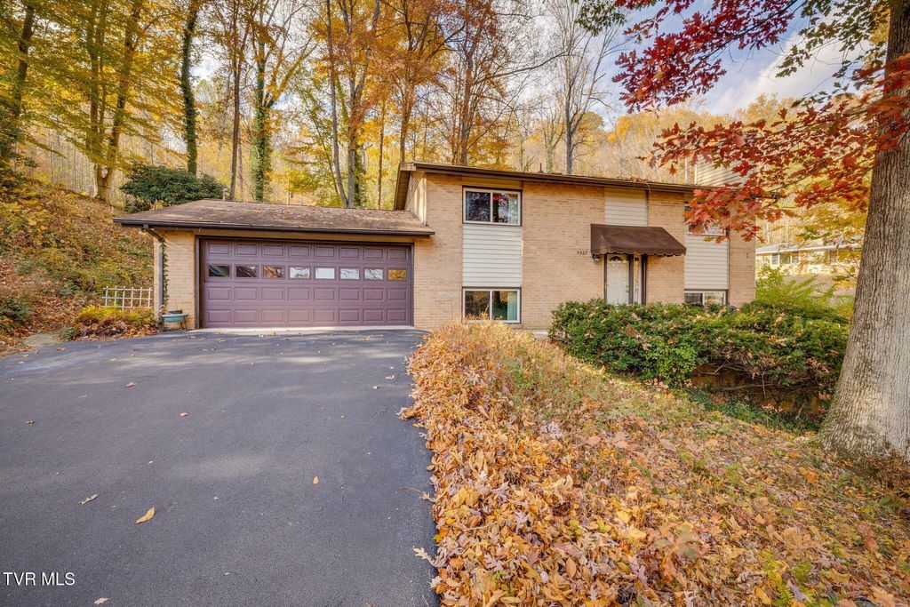 4422 Rustic Way, Kingsport, TN 37664