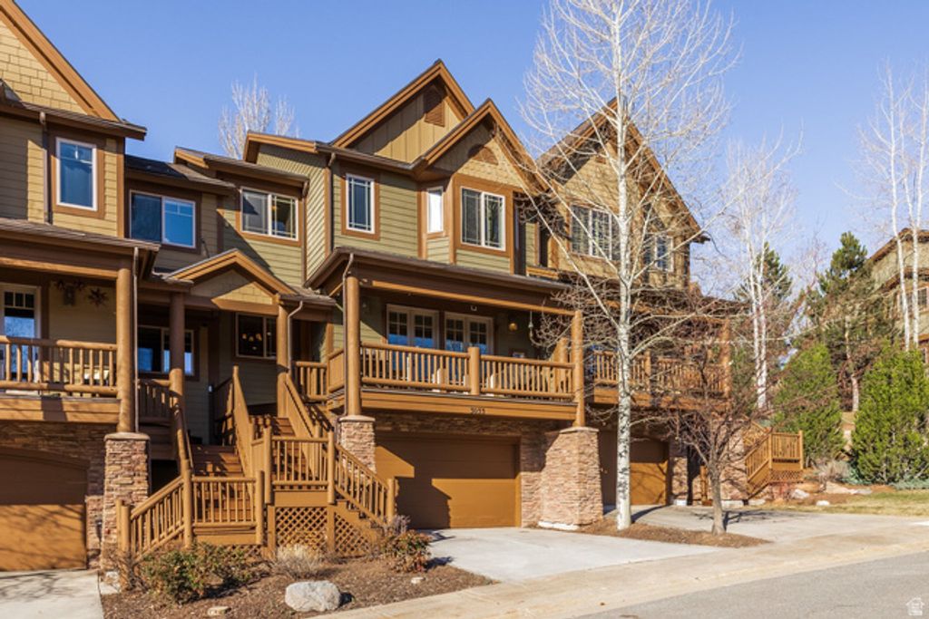 Image 3 of property listing at 3033 CANYON LINKS DR, Park City, UT 84098