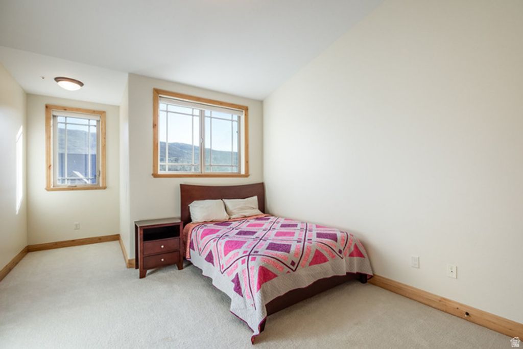 Image 27 of property listing at 3033 CANYON LINKS DR, Park City, UT 84098