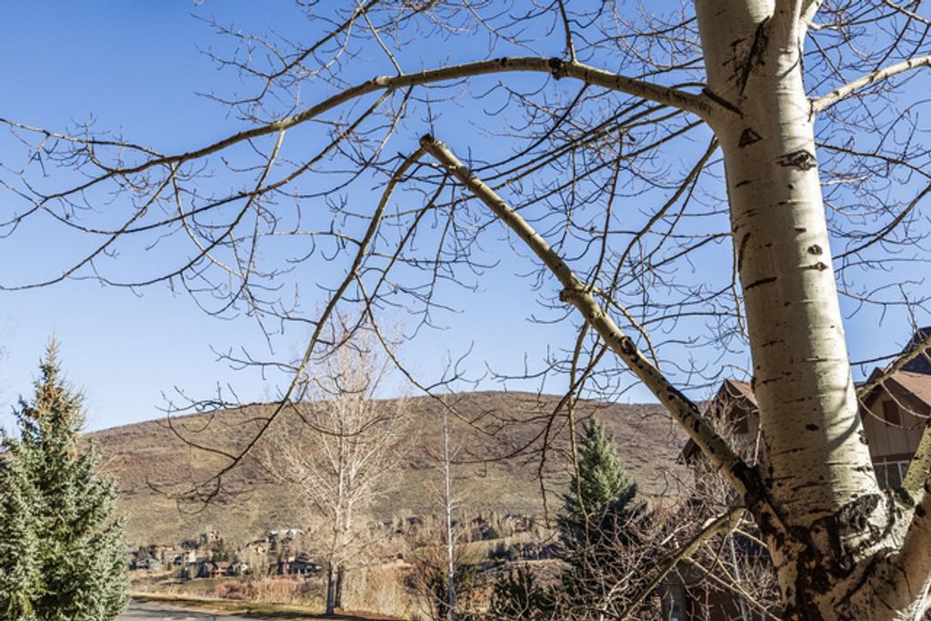 Image 32 of property listing at 3033 CANYON LINKS DR, Park City, UT 84098
