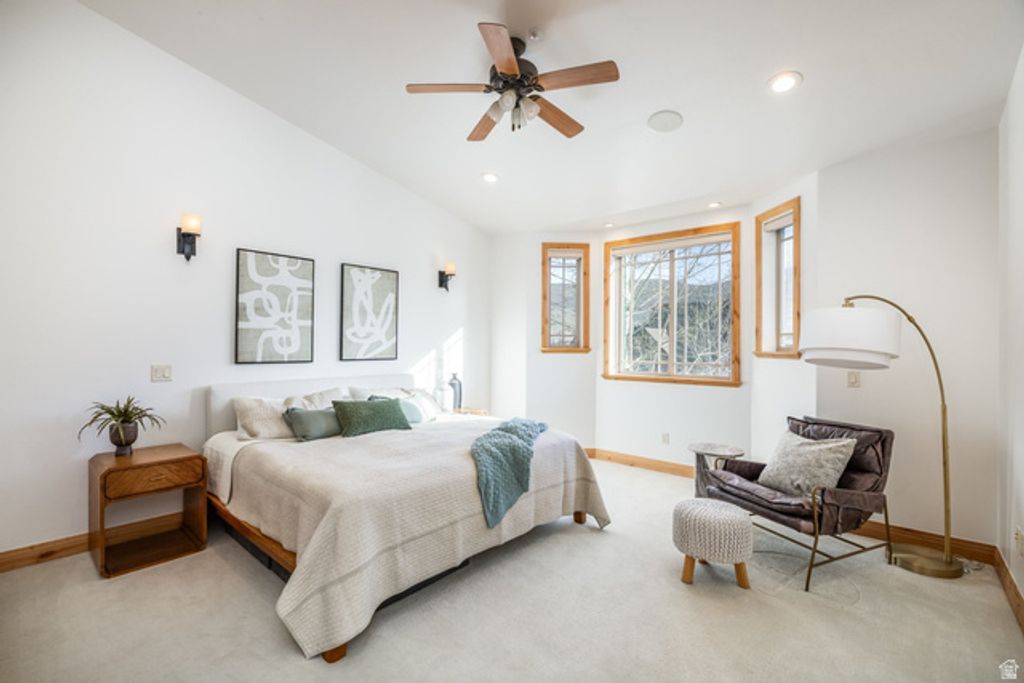 Image 6 of property listing at 3033 CANYON LINKS DR, Park City, UT 84098