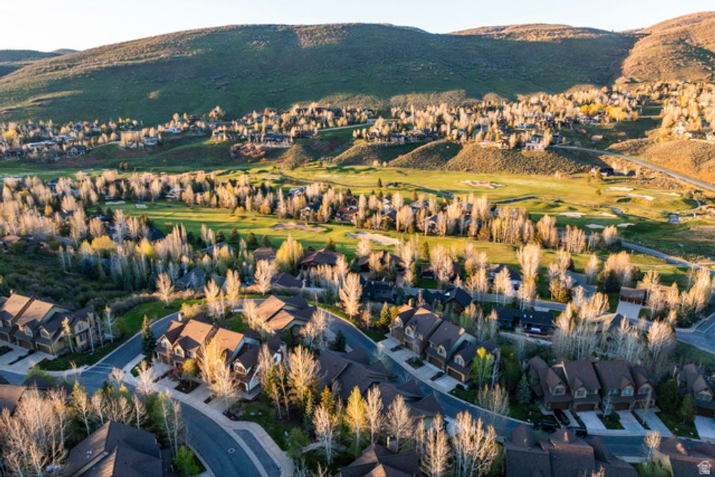 Image 54 of property listing at 3033 CANYON LINKS DR, Park City, UT 84098