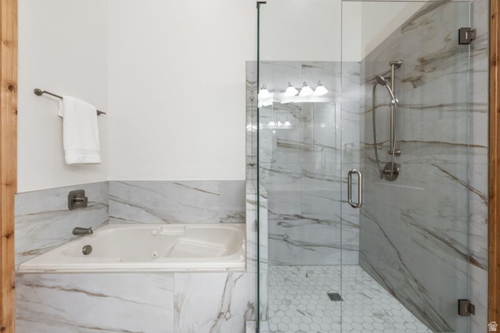 Image 8 of property listing at 3033 CANYON LINKS DR, Park City, UT 84098