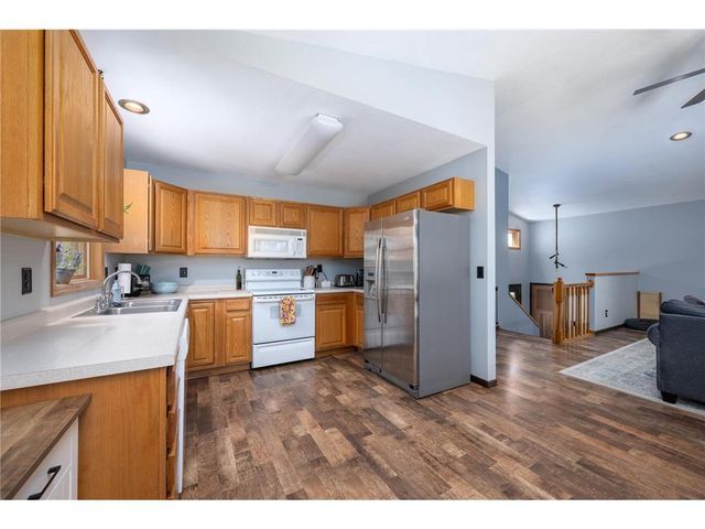 1805 93rd Avenue, Dresser, WI 54009