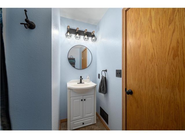1805 93rd Avenue, Dresser, WI 54009