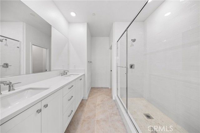 118 Abacus 1, Irvine, CA 92618