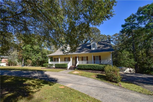 4911 Dove Creek, Northport, AL 35473
