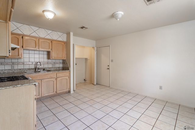 1506 N Nydia Ave, San Luis, AZ 85336